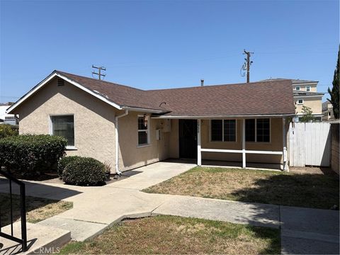 Photo of 20726 Seine AVE, Lakewood, CA 90715 (MLS # RS26114251)