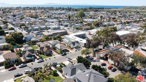 Tiny photo for 57 E Center Street, Ventura, CA 93001 (MLS # 26661323)