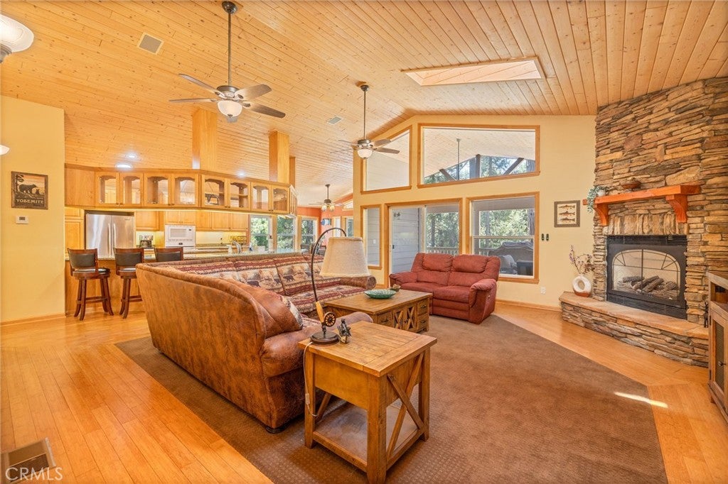 39964 N Cedar Vista