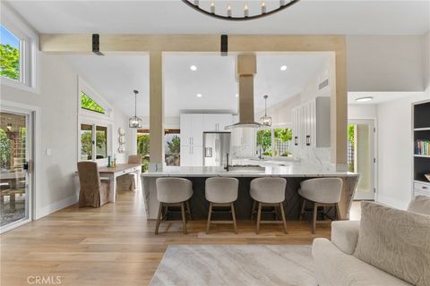 Photo of 31657 Corte Encinas, Temecula, CA 92592 (MLS # SW26085224)