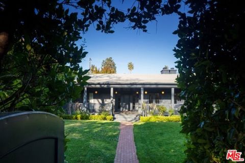 250 S Chadbourne Avenue Los Angeles CA 90049