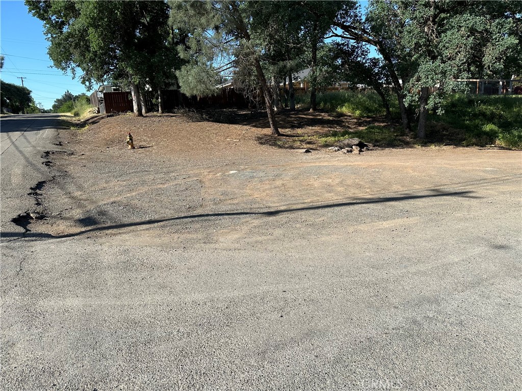 Build your Dream Home on this Corner Lot in the Clearlake Avenues.