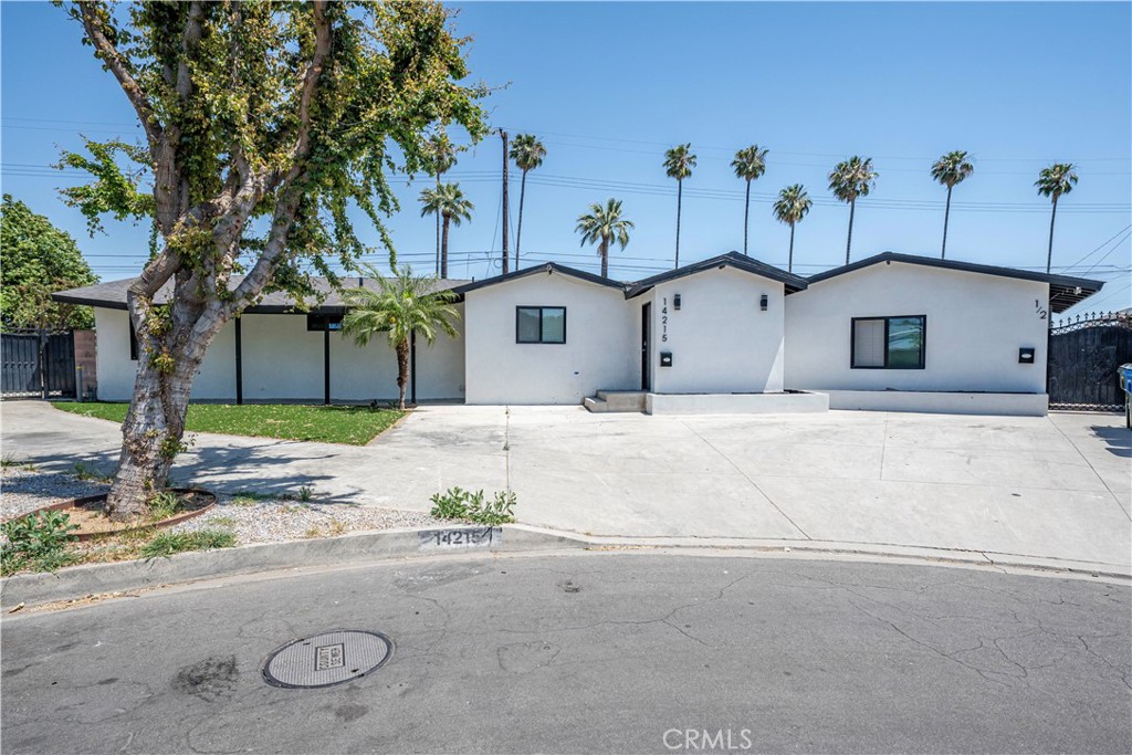 Welcome to 14215 Ragas Street, La Puente! This fully remodeled 4-bedroom, 3-bath home offers stylish living on a quiet cul-de-sac with an oversized driveway and a spacious backyard perfect for entertaining.
As you step inside, you’re welcomed by an open-concept layout that flows seamlessly from the expansive living room into a thoughtfully designed wraparound kitchen ideal for hosting and everyday living. Throughout the space, sleek luxury laminate flooring adds a modern, high-end touch that immediately sets the tone. The home also features central A/C and heating for year-round comfort.
The bathrooms are a true highlight, showcasing sophisticated tilework, floating vanities, and contemporary finishes that create a spa-inspired atmosphere. All four bedrooms offer generous space and walk-in closets, while the primary suite includes its own private ensuite for added convenience.
Outside, the oversized driveway and spacious backyard offer endless possibilities for entertaining, relaxing, or play. Conveniently located near major freeways, shopping centers, and dining, this home combines comfort, style, and accessibility.
Now available for lease—don’t miss your opportunity to live in this fully remodeled La Puente gem. Schedule your private tour today!