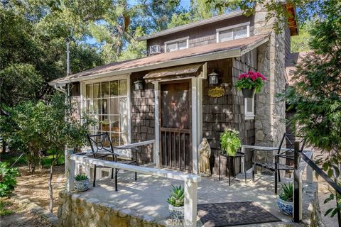 Photo of 12347 Spring Trail Trl, Sylmar, CA 91342 (MLS # GD26045955)