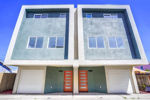 Photo of 1417 W 84th Pl, Los Angeles, CA 90047 (MLS # RS26208008)
