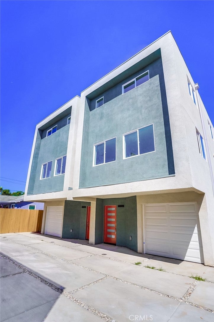 1417 W 84th