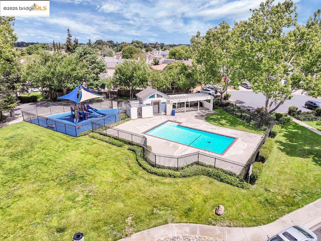 QUAIL VALLEY EST - Residential