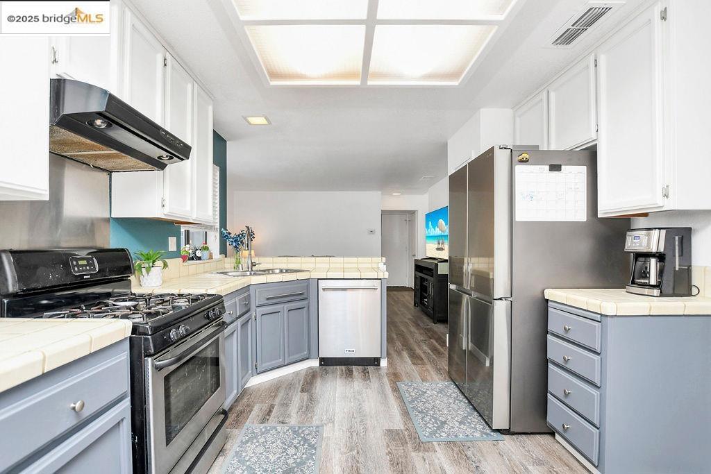 QUAIL VALLEY EST - Residential