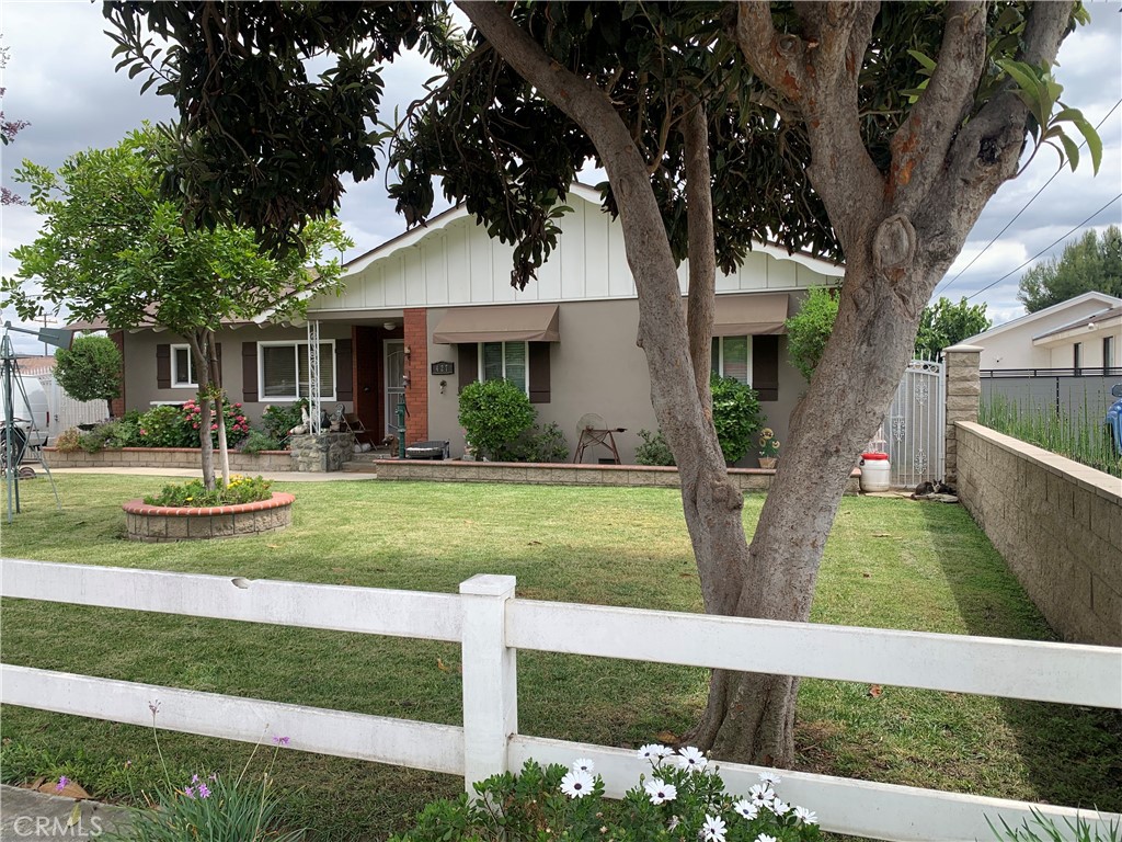 427 W Maple