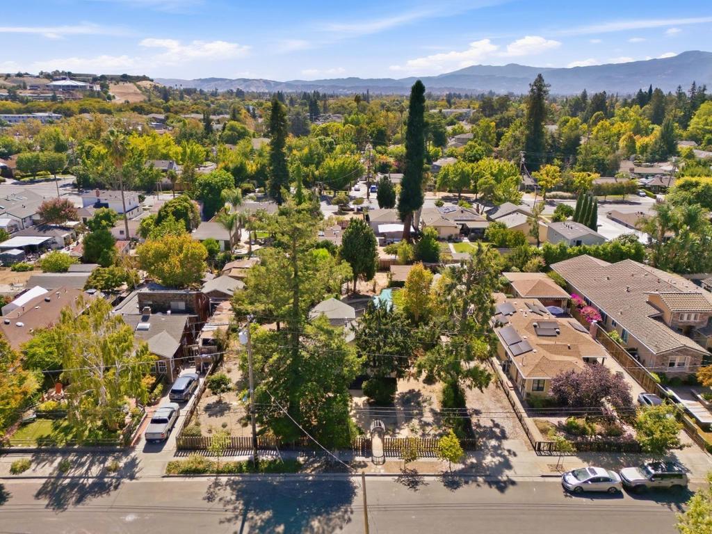 916 Franquette Avenue