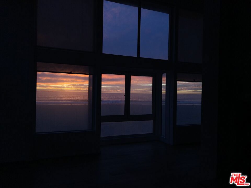 OCEAN STRAND - Residential Lease