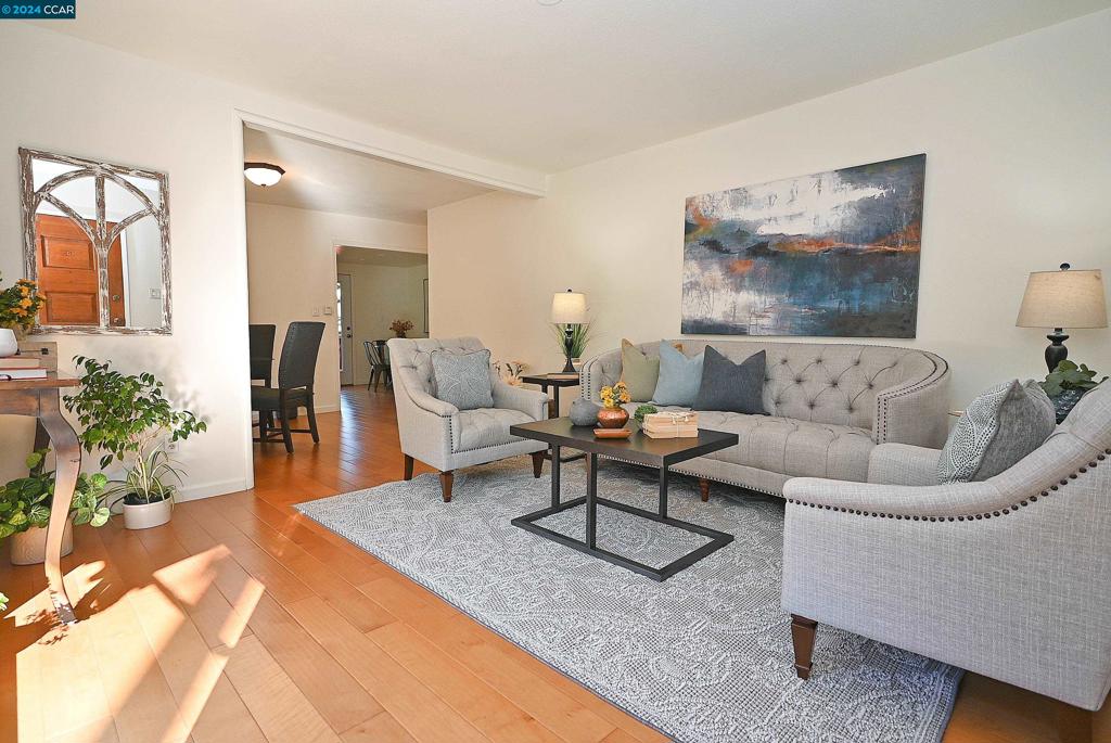 DOWNTOWN - Residential