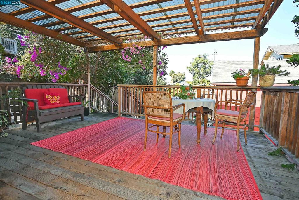 DOWNTOWN - Residential