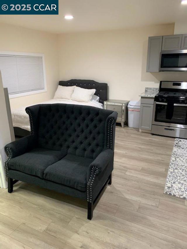 Super cute studio in nice area of Vallejo . Morden inside ,everything you need compact . Car port parking .Nicely located with drive way to back where home is located . Three homes on one lot with lots of space around each unit. Refrigerator, stove and microwave included. Rare find All utilities are also included in rent. Water, garbage, gas, and electricity. Remodeled inside , newer cabinets in kitchen , laminate flooring , updated bathroom. some patio outside small yard area . Owner lives infant house will be moving soon. 10 minutes to laundry mat. Conveniently located to freeway 80 and 780 near Benicia 10 min. ready of immediate occupancy. $50 MORE IF YOU WANT FURNISHED Apply with RentSpree https://apply.link/VXUcGEQ