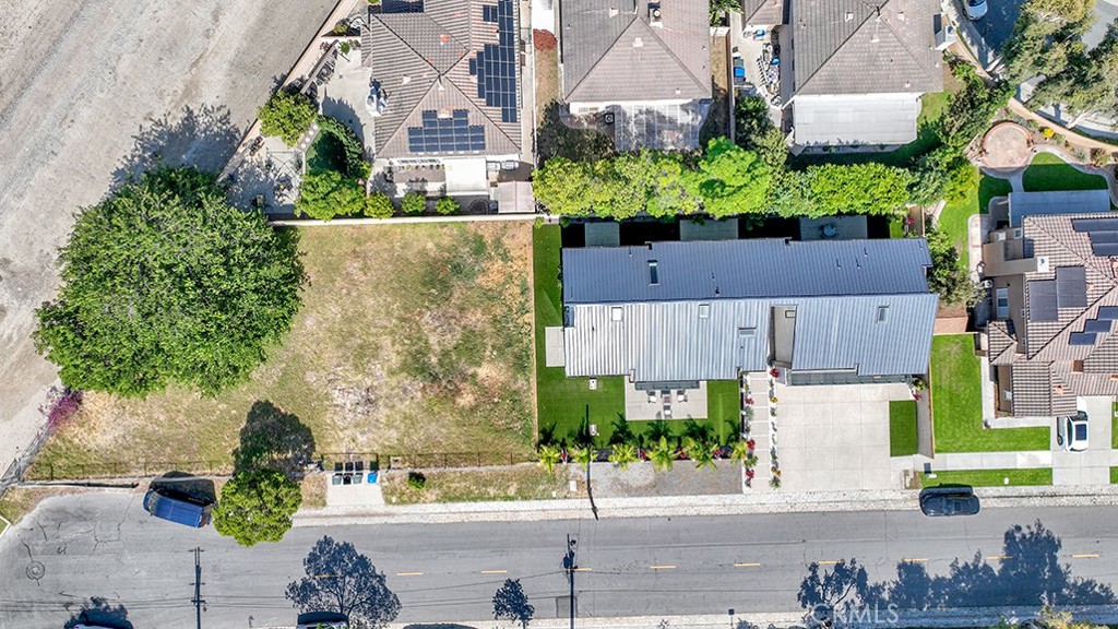 8162 Gay Street