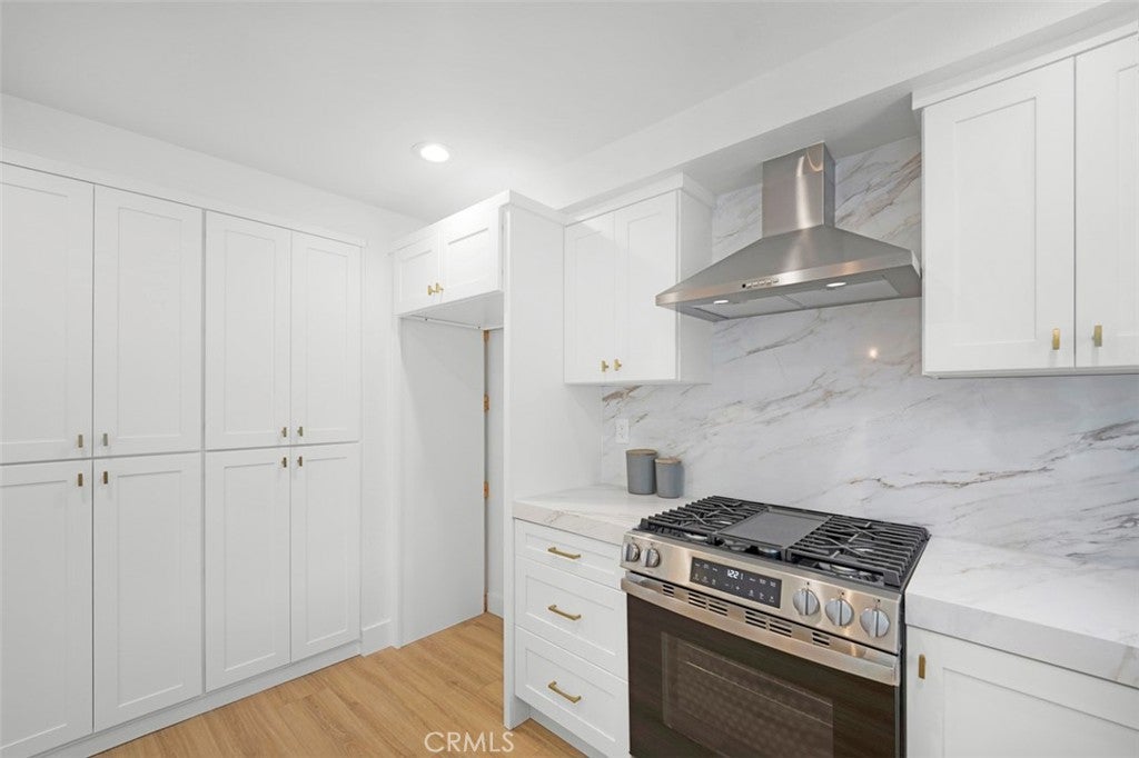 2578 Calle Barcelona, Tustin CA 92782 - Photo 19