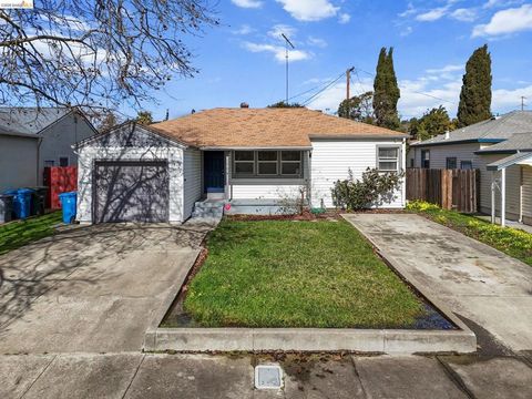 Photo of 104 104 Foster St St, Vallejo, CA 94591 (MLS # 41126390)