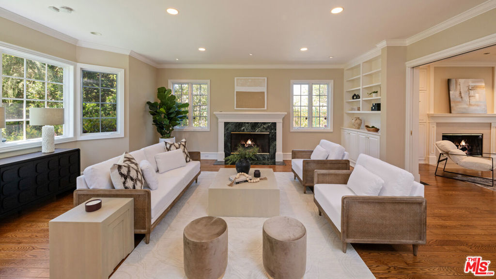 5404 Topeka Drive