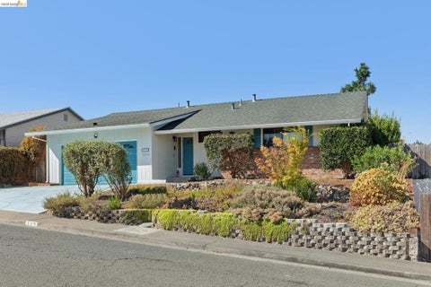 Photo of 123 Coleridge Drive DR, Vallejo, CA 94591 (MLS # 41144556)