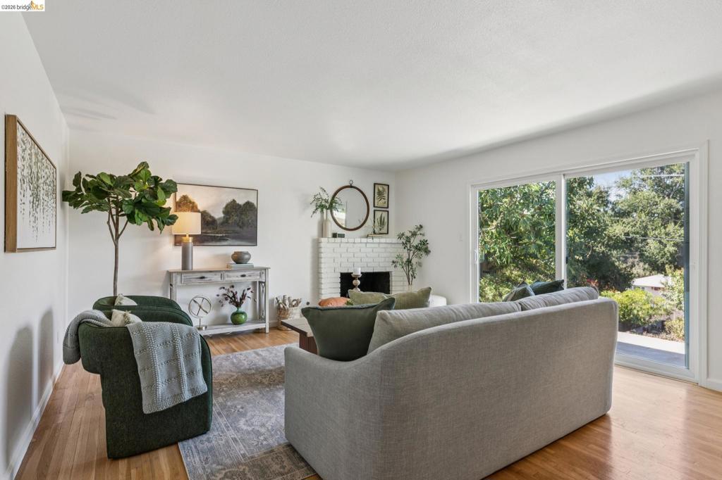 123 Coleridge Drive