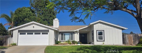 Photo of 42520 Verdadero Place, Temecula, CA 92592 (MLS # SW26144116)