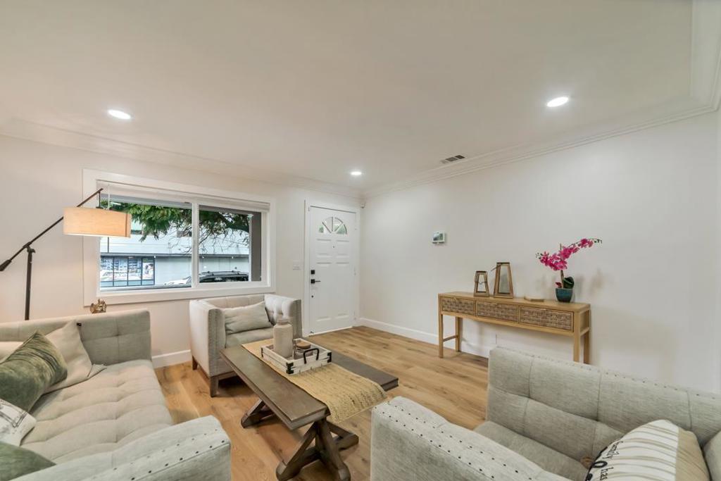 54 W Reed Street