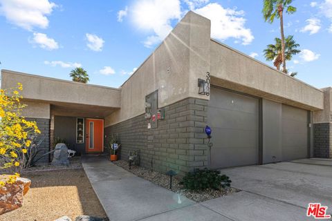 Photo of 3060 E Sunflower Circle, Palm Springs, CA 92262 (MLS # 25619201)