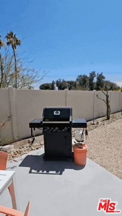 Sunrise Palms - Residential