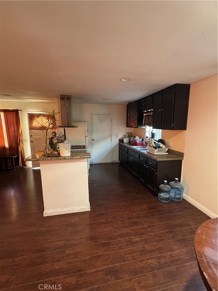 2622 E 129th Street