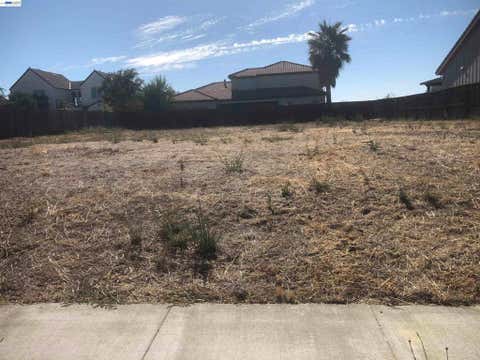 Photo of 2252 Somerset Cir CIR, Woodland, CA 95776 (MLS # 41143646)