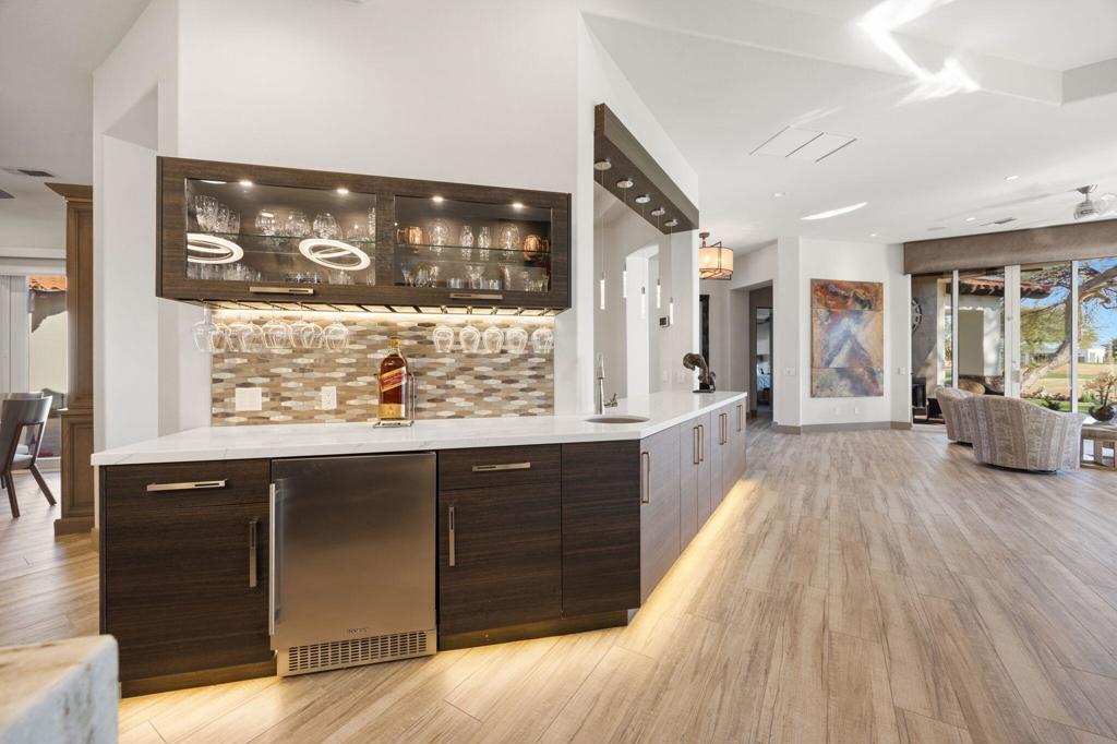 282 Loch Lomond Road