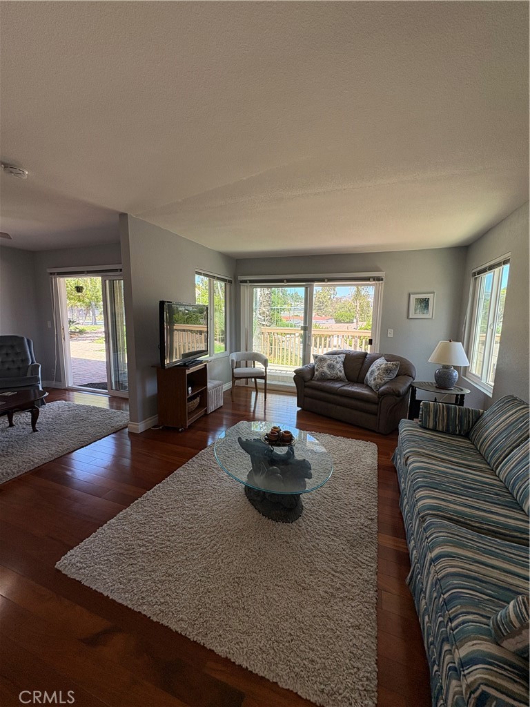 Shore Cliff Villas (SV) - Residential