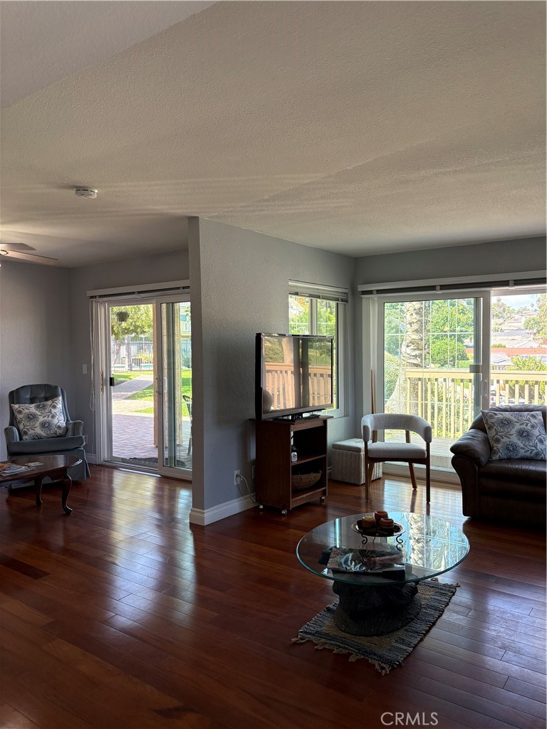 Shore Cliff Villas (SV) - Residential