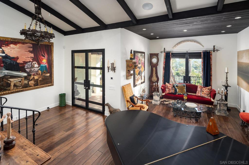 Rancho Santa Fe - Residential