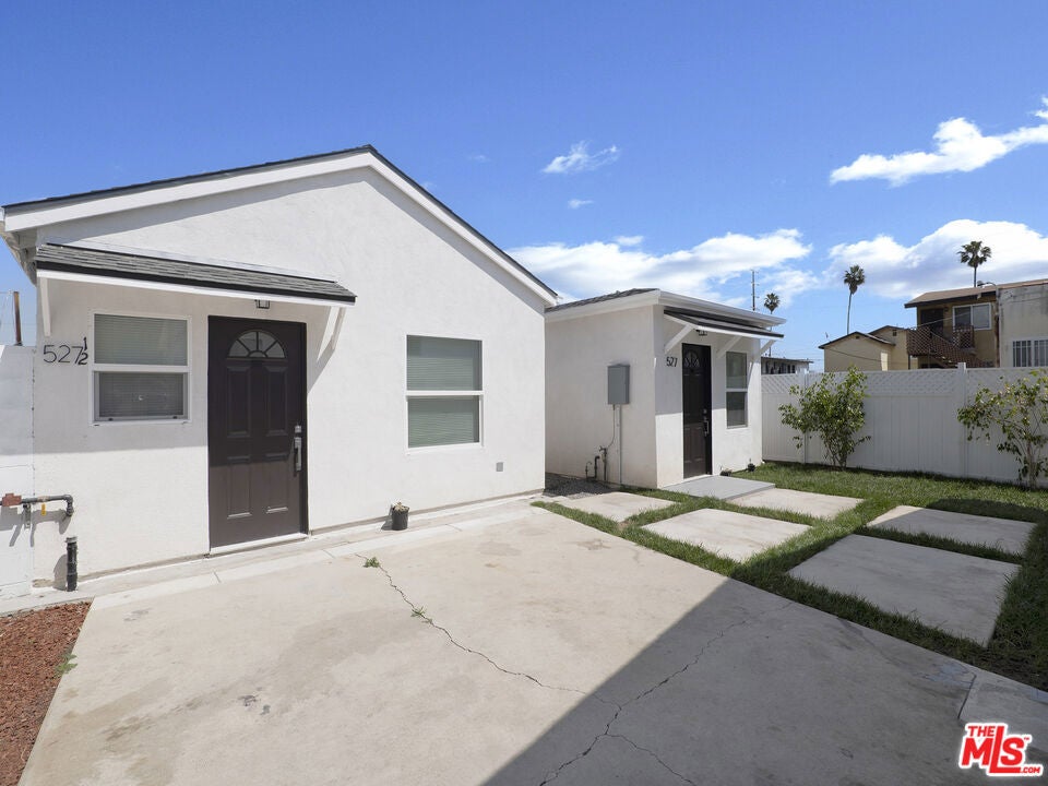529 W 90th Street
