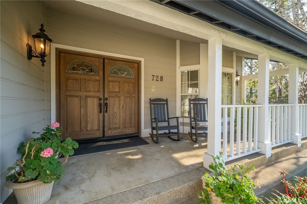 728 Beaverbrook Lane