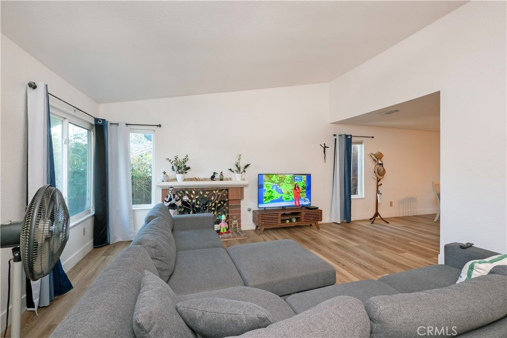 256 N Driftwood