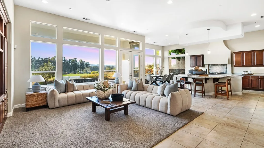 Nipomo, California 93444, United States, 4 Bedrooms Bedrooms, ,5 BathroomsBathrooms,Residential,Active,251211