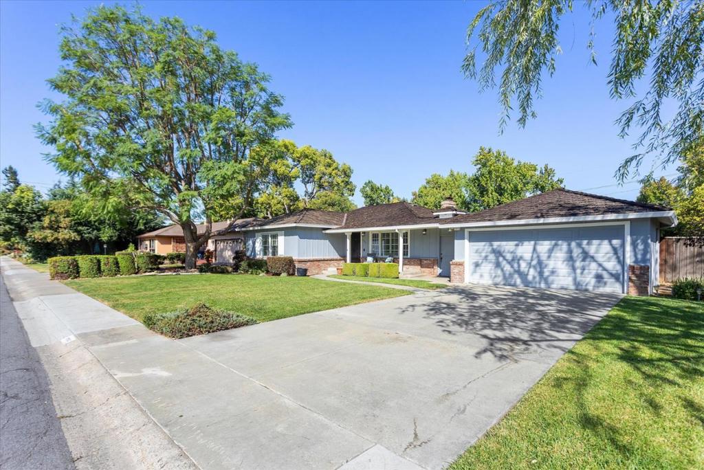 1393 Arroyo Seco Drive