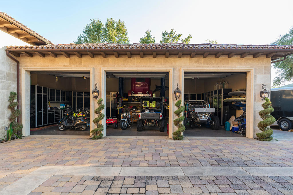 Country Club Estates NR-785 - 785 - Residential