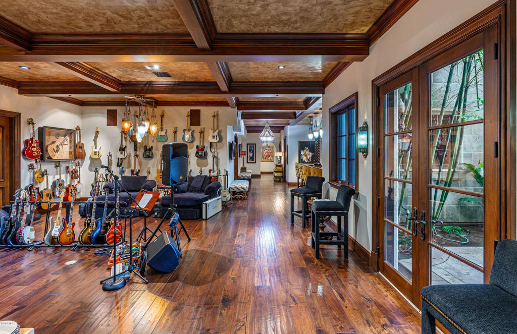 Country Club Estates NR-785 - 785 - Residential