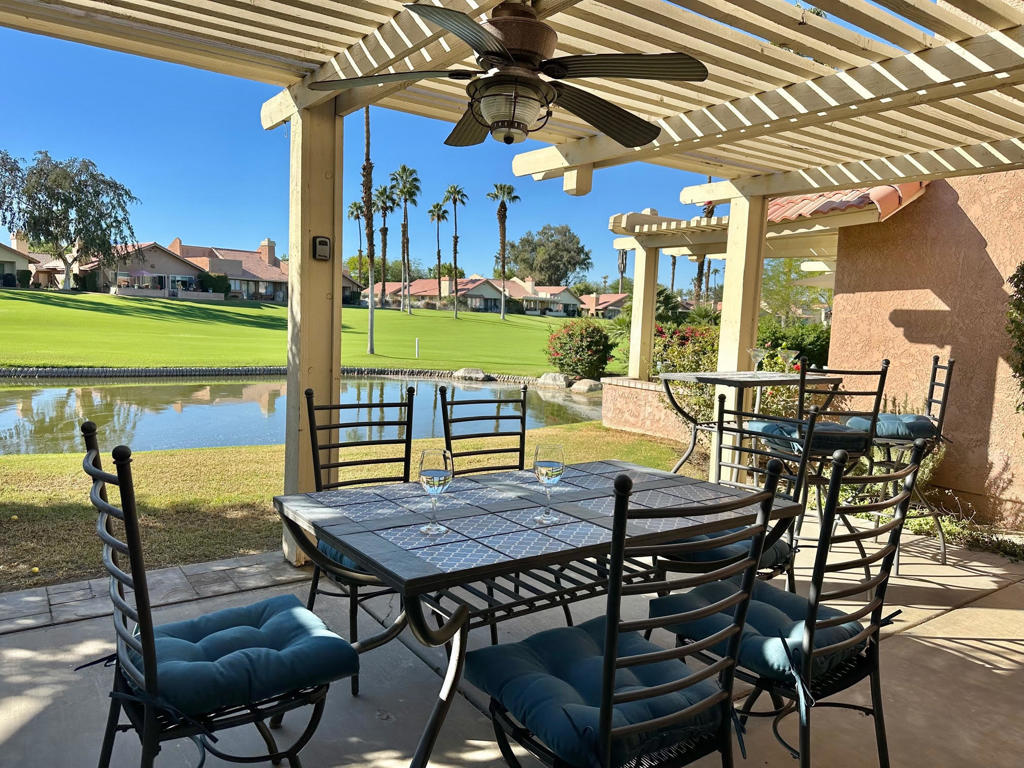 Oasis Country Club - Residential Lease
