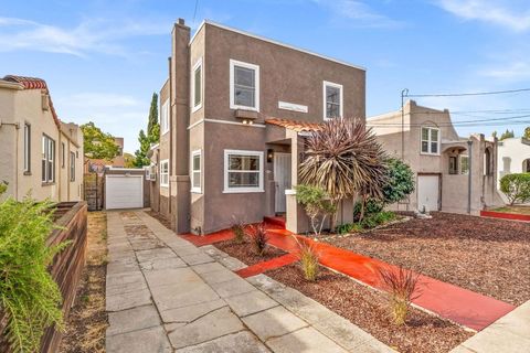Photo of 6021 Monadnock Way Way, Oakland, CA 94605 (MLS # 41122340)