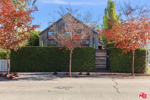 752 Palms Boulevard Venice CA 90291