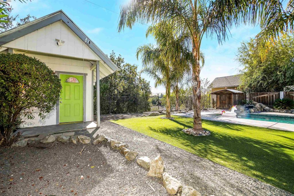 ANTIOCH - Residential