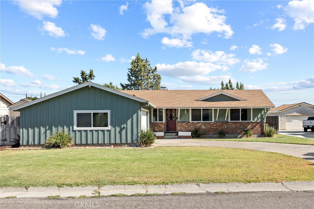 Charming Remodeled Home in Established Neighborhood...
Looking for an updated home with character and charm—but without bigger city prices? This lovely 3-bedroom, 2-bath home offers the perfect blend of vintage style and modern upgrades. Located in a peaceful, well-established neighborhood, this home features: Remodeled kitchen with newer countertops and modern painted cabinetry. Newer vinyl plank flooring throughout for durability and style. Custom interior paint colors that add warmth and personality. Cozy wood-burning fireplace with a classic mantel and custom hearth—the perfect focal point for your living space. Second driveway with side yard access—perfect for extra parking, RV, boat, or a work trailer. Spacious, fully fenced backyard with wood fencing for added privacy. Large deck—perfect for BBQs, entertaining, or relaxing under the stars. Whether you're commuting to Chico, Red Bluff, or nearby towns, this centrally located home offers easy access while providing a comfortable retreat at the end of the day. Don't miss your chance to own a move-in ready home with timeless appeal—schedule your showing today!