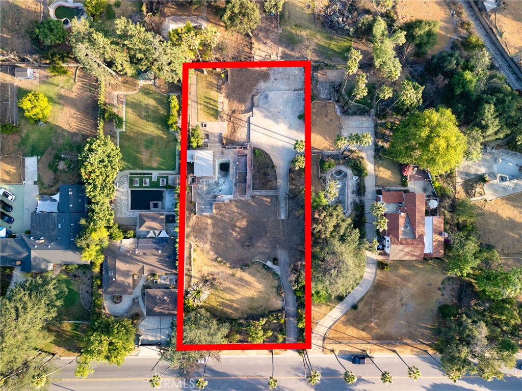 1540 E Altadena Drive