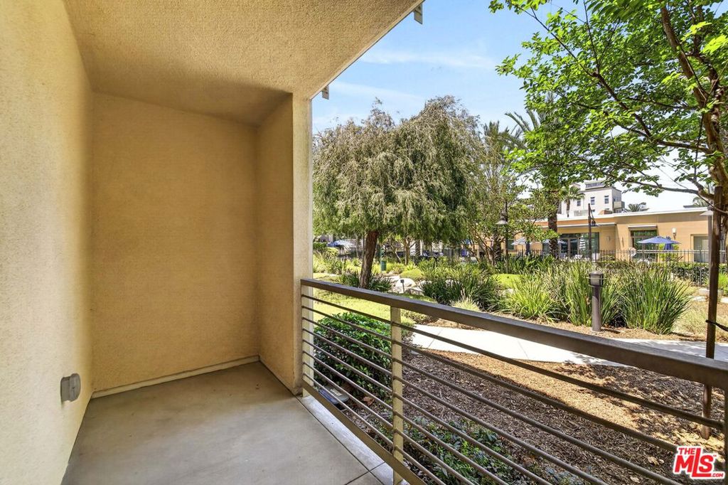 656 Colorado Circle