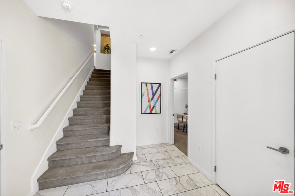 656 Colorado Circle