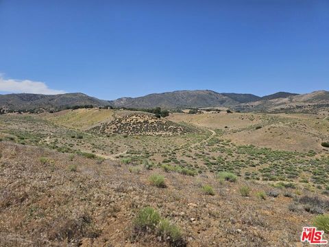 Photo of 0 Jarrett Drive, Tehachapi, CA 93561 (MLS # 26632113)